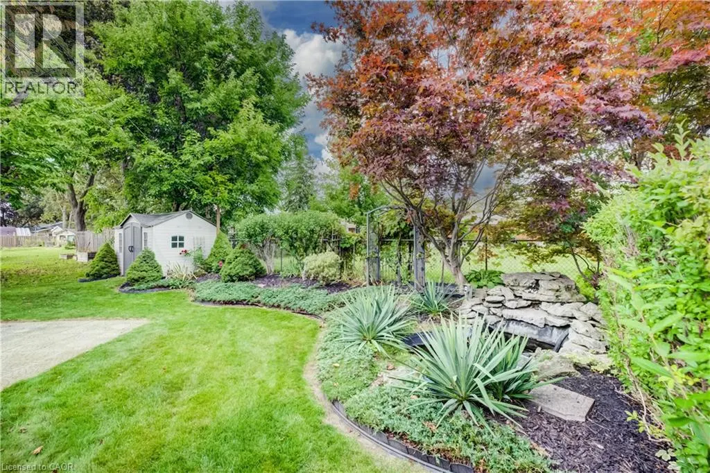 54 FAIRLAWN Road