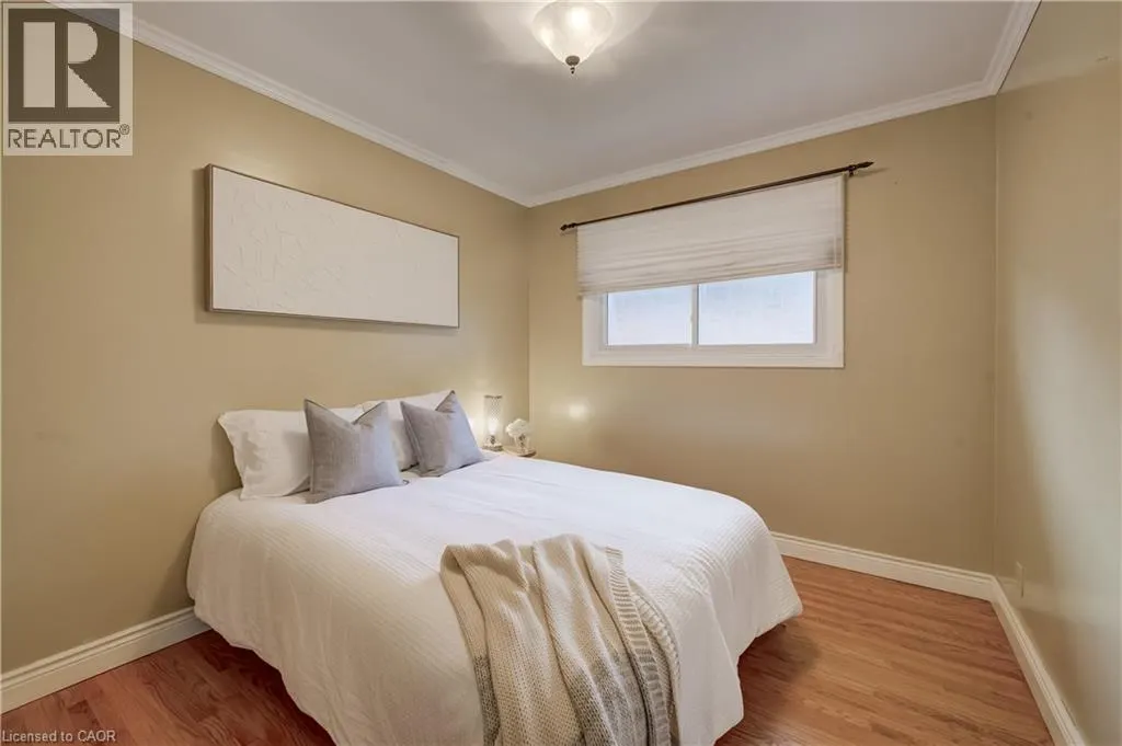 54 FAIRLAWN Road