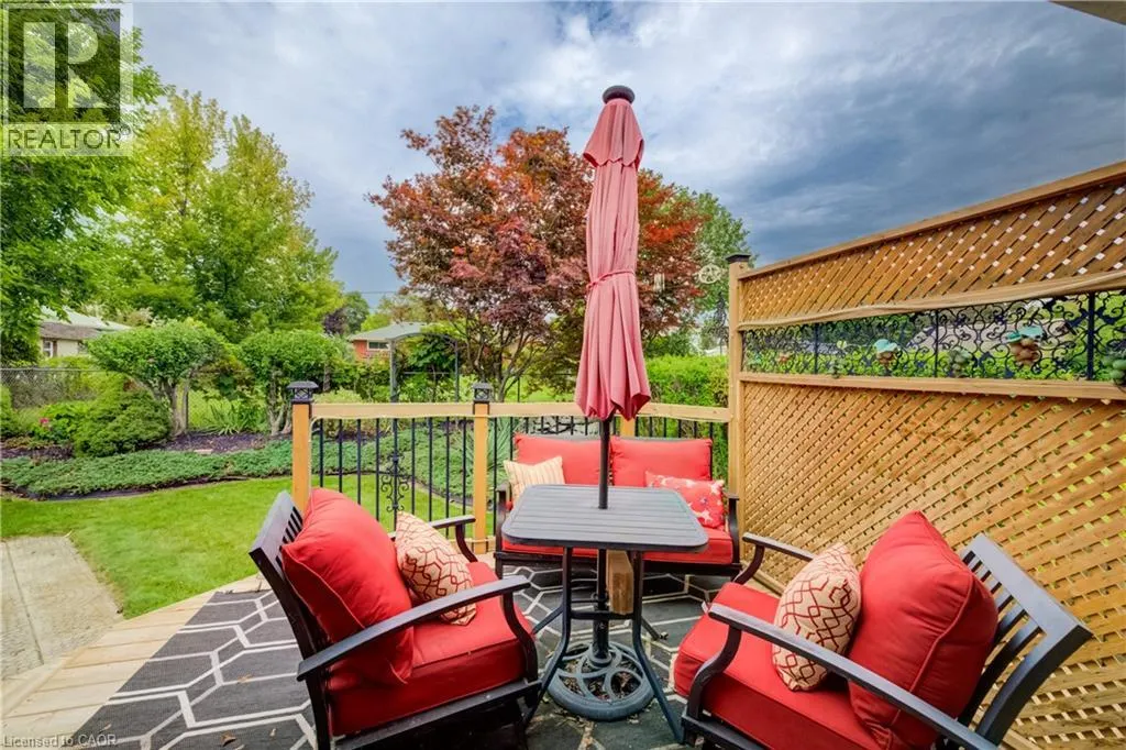 54 FAIRLAWN Road
