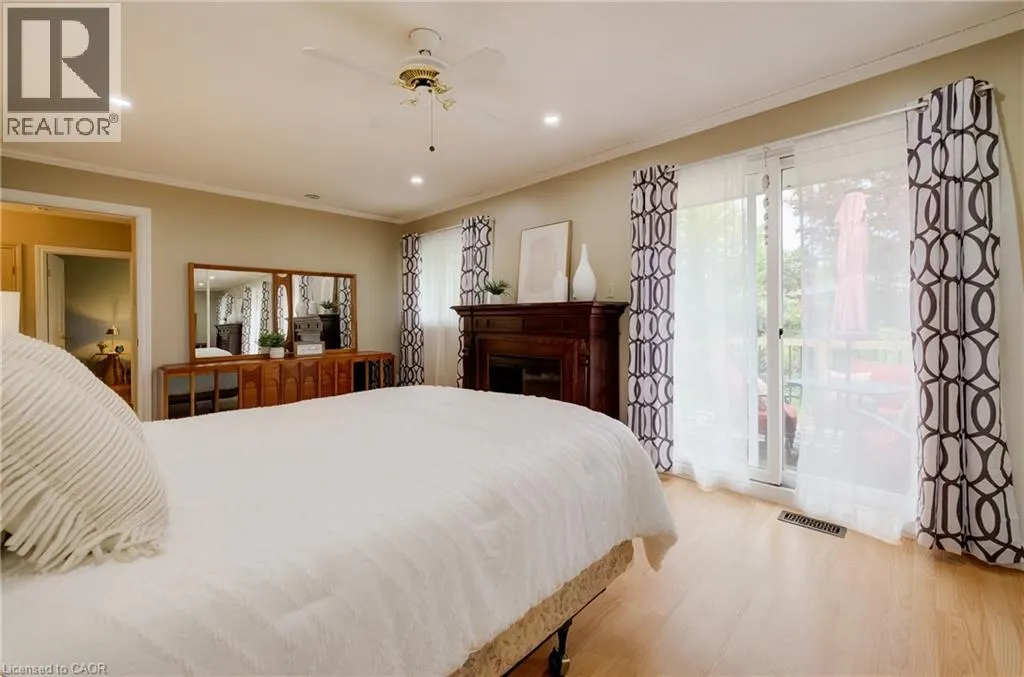 54 FAIRLAWN Road