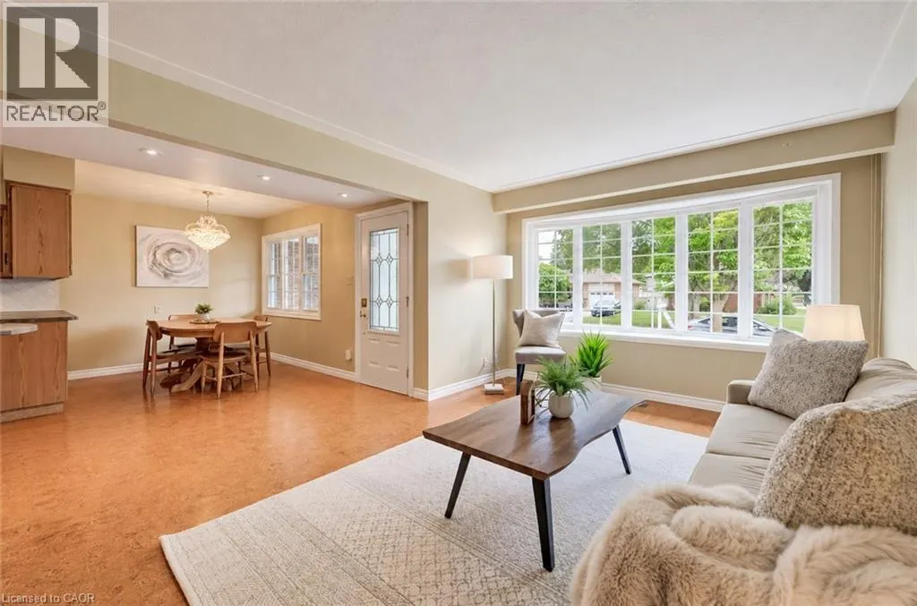 54 FAIRLAWN Road