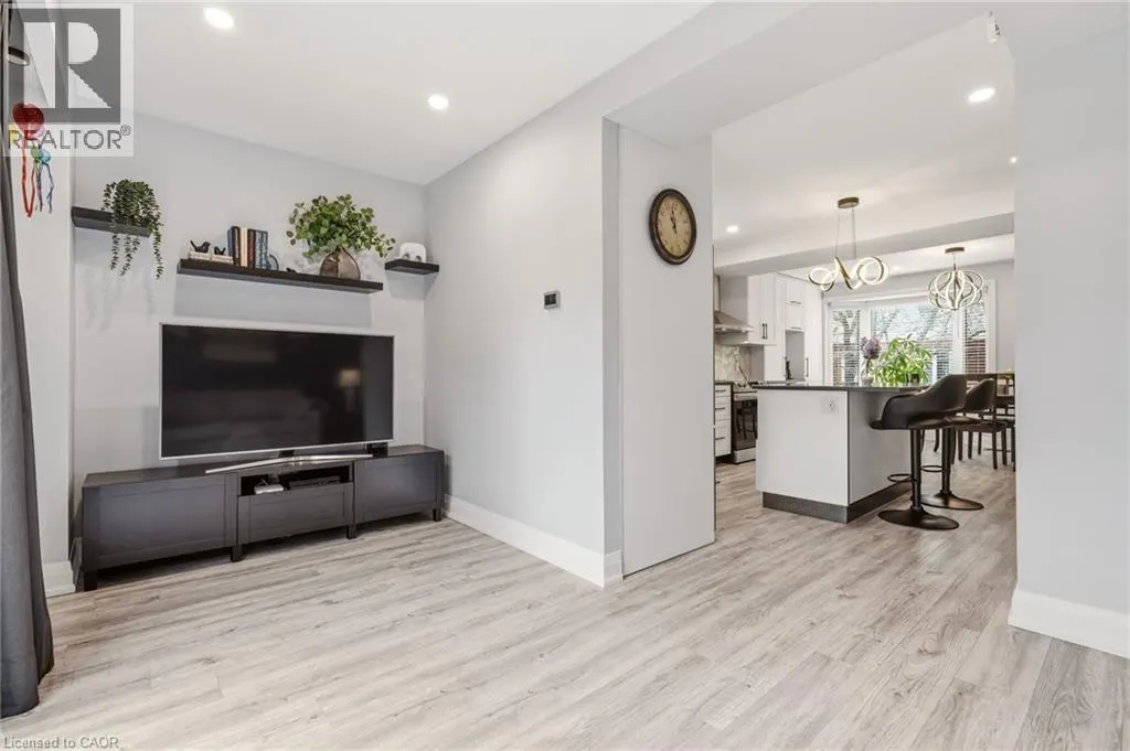 130 LIVINGSTON Avenue Unit# 12 #12