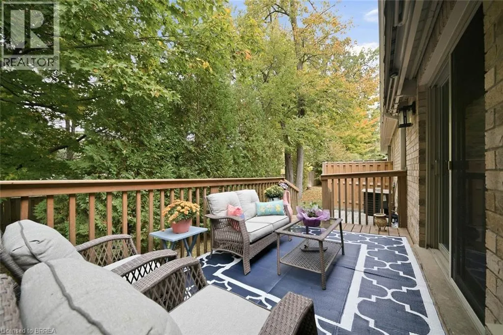 633 PARK Road N Unit# 8 #8