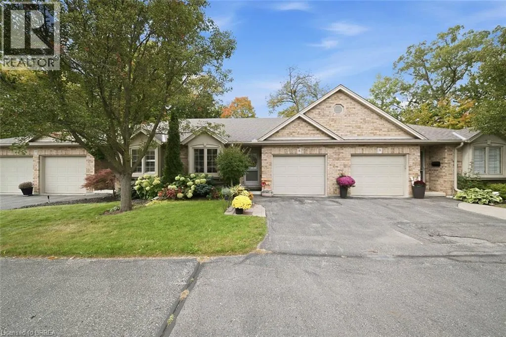 633 PARK Road N Unit# 8 #8