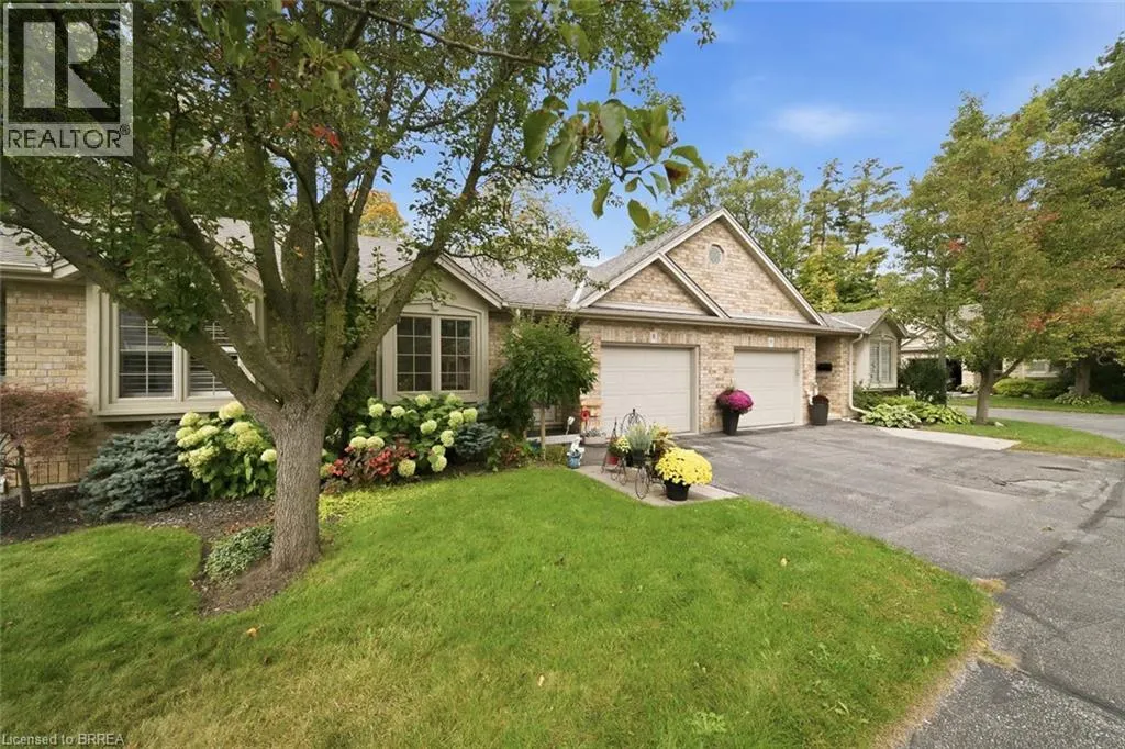 633 PARK Road N Unit# 8 #8