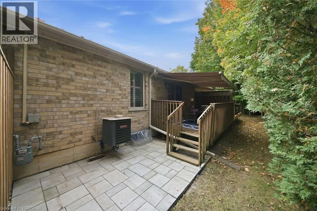 633 PARK Road N Unit# 8 #8