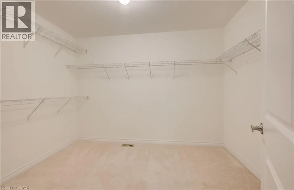 52 POINTER Street