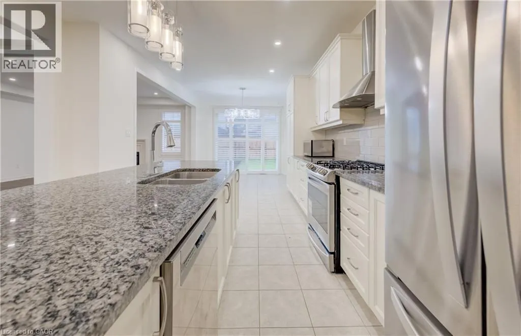 52 POINTER Street