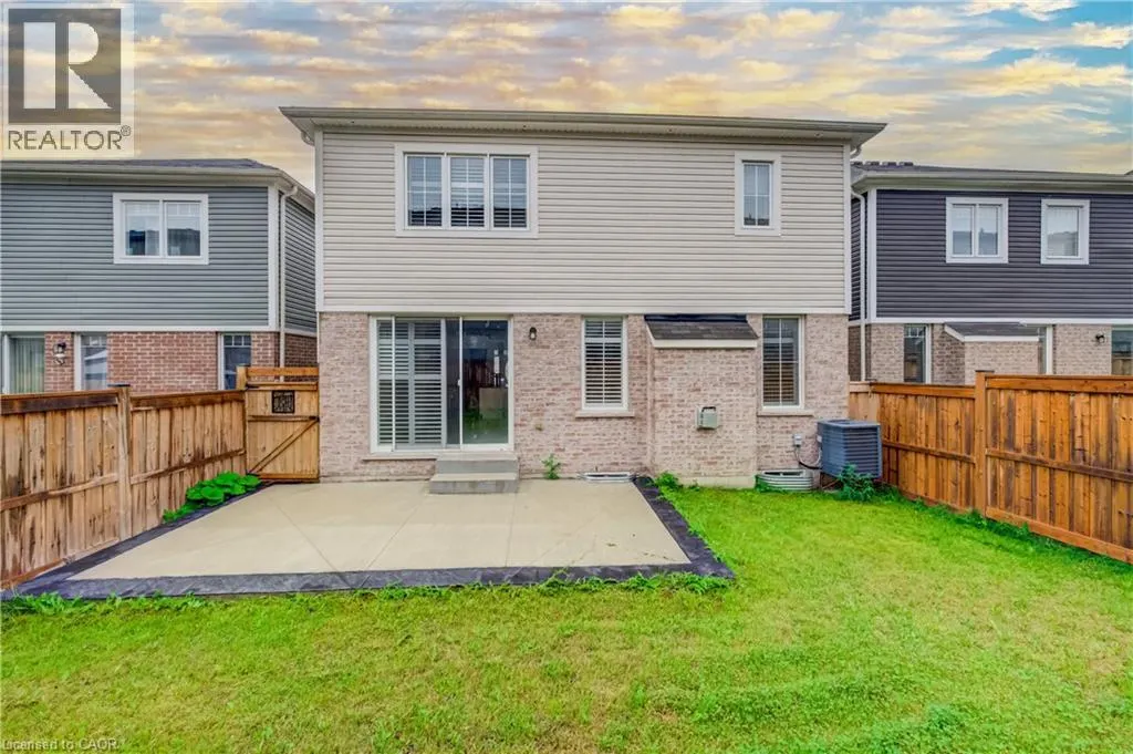 52 POINTER Street