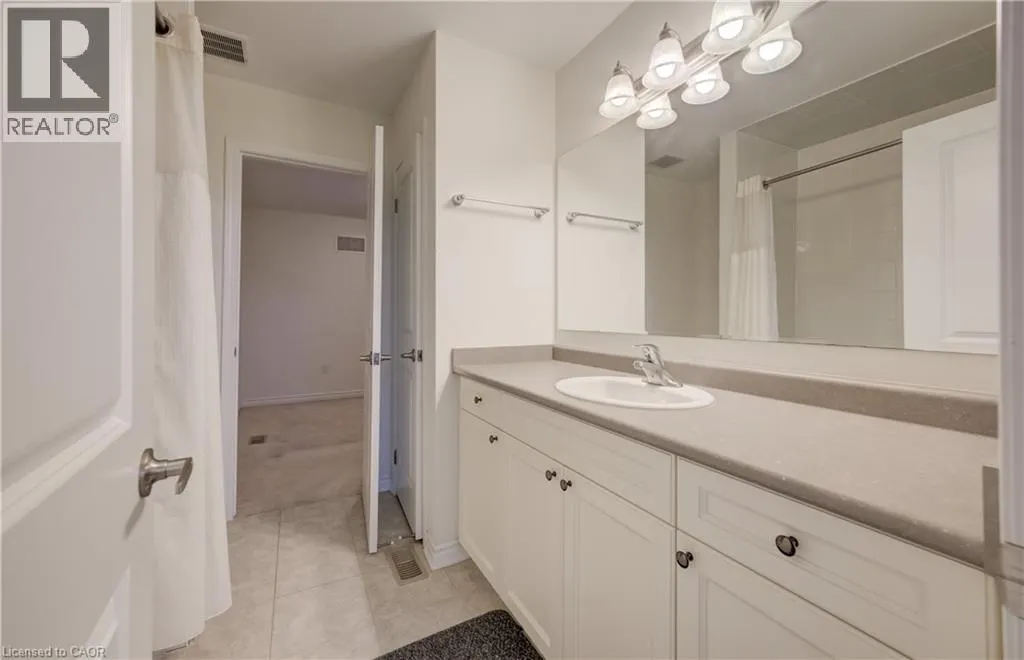 52 POINTER Street