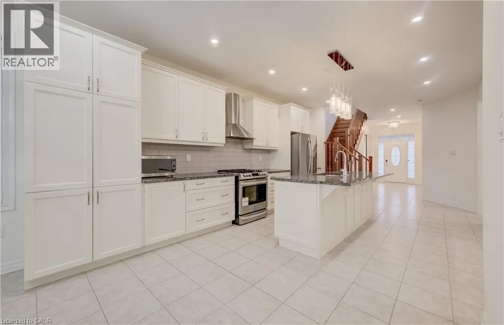 52 POINTER Street