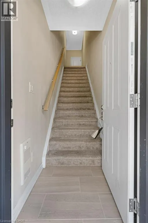 25 ISHERWOOD Avenue Unit# 68 #68