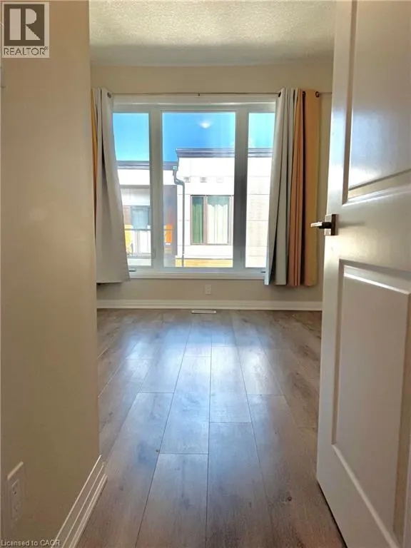 25 ISHERWOOD Avenue Unit# 68 #68