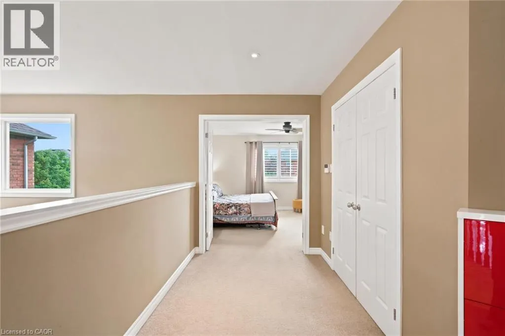 207 VALRIDGE Drive