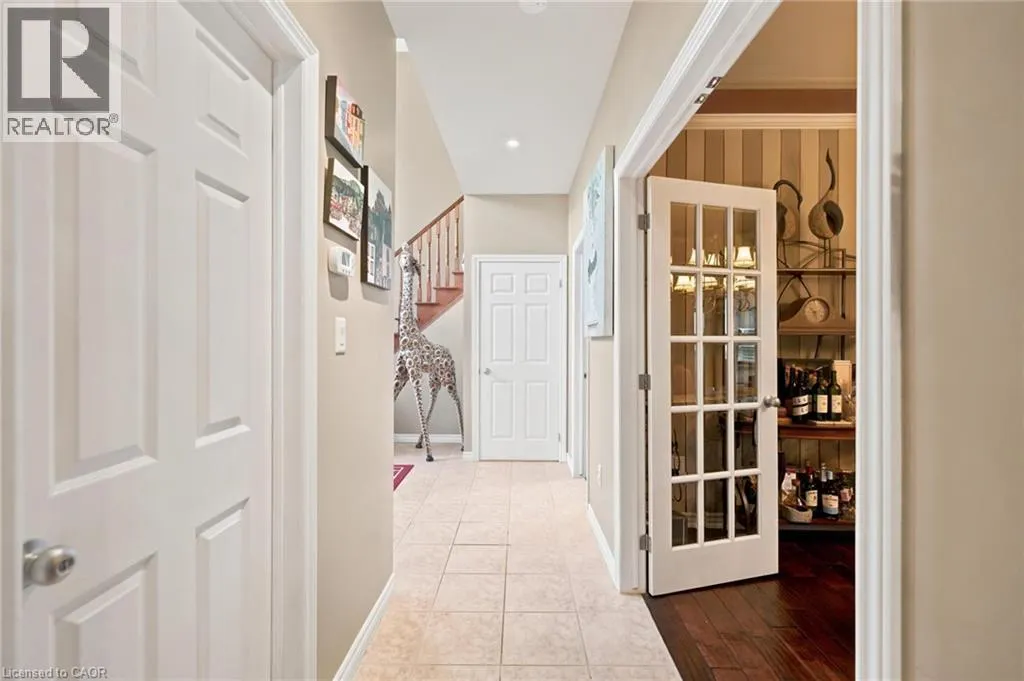 207 VALRIDGE Drive