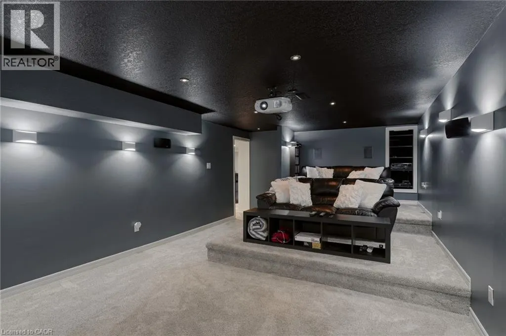536 CUSICK Circle