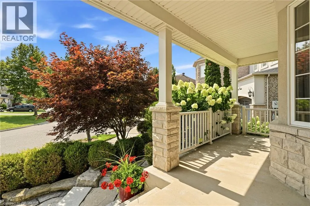 536 CUSICK Circle