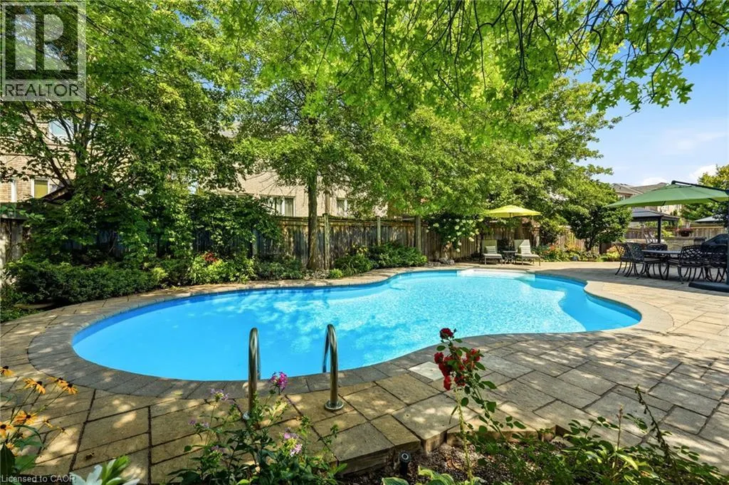 536 CUSICK Circle
