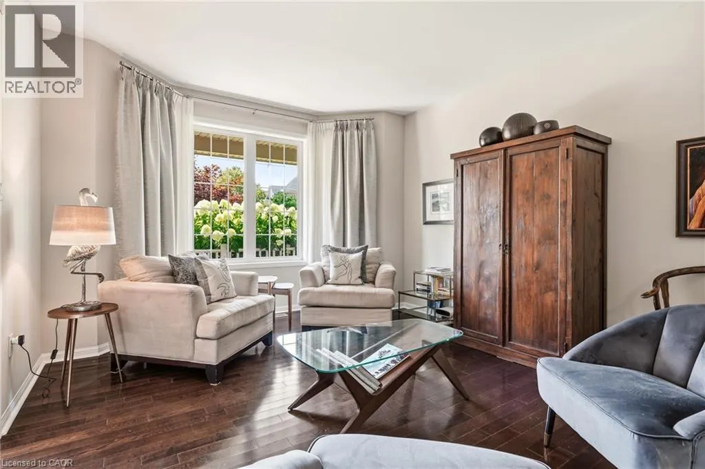 536 CUSICK Circle