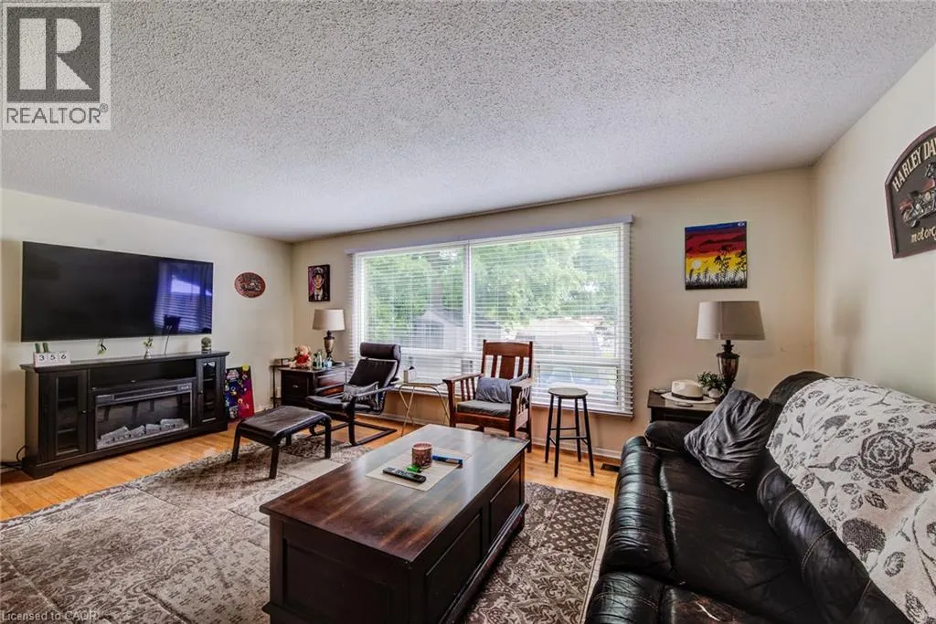 428B DUNVEGAN Drive