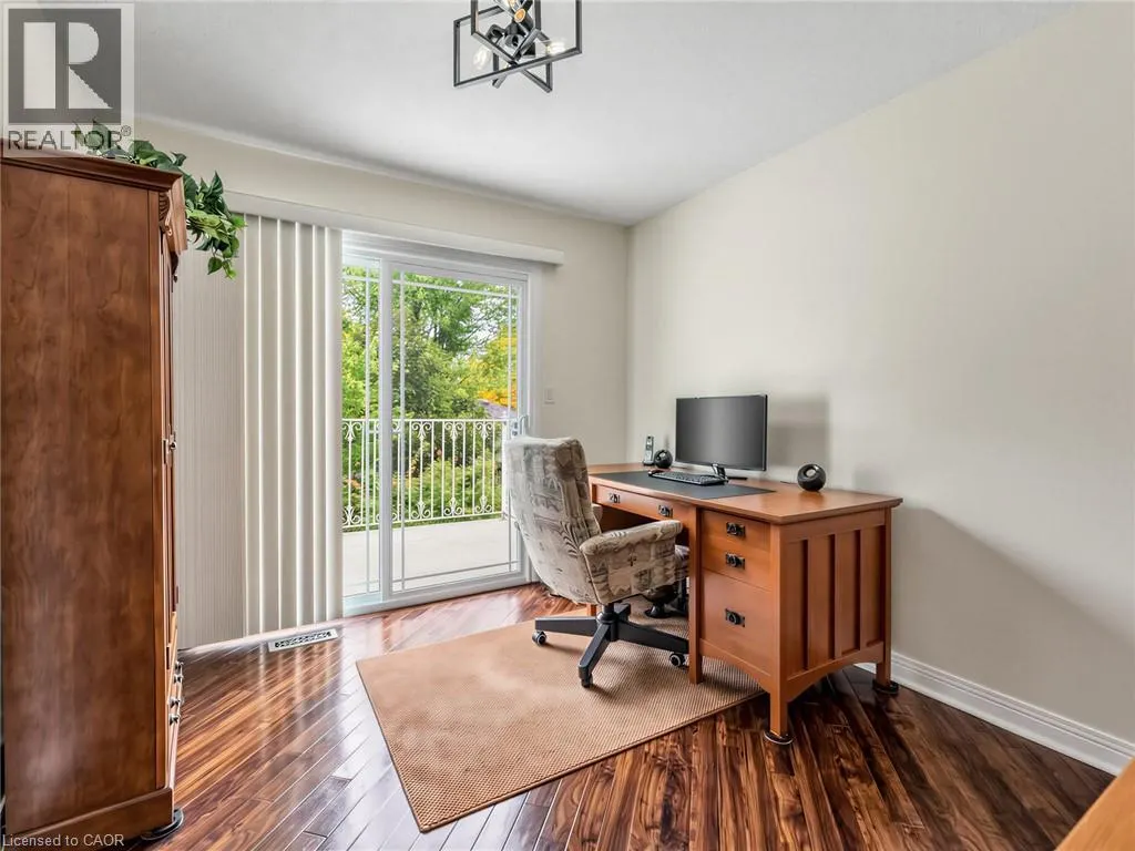 1259 NATHANIEL Crescent