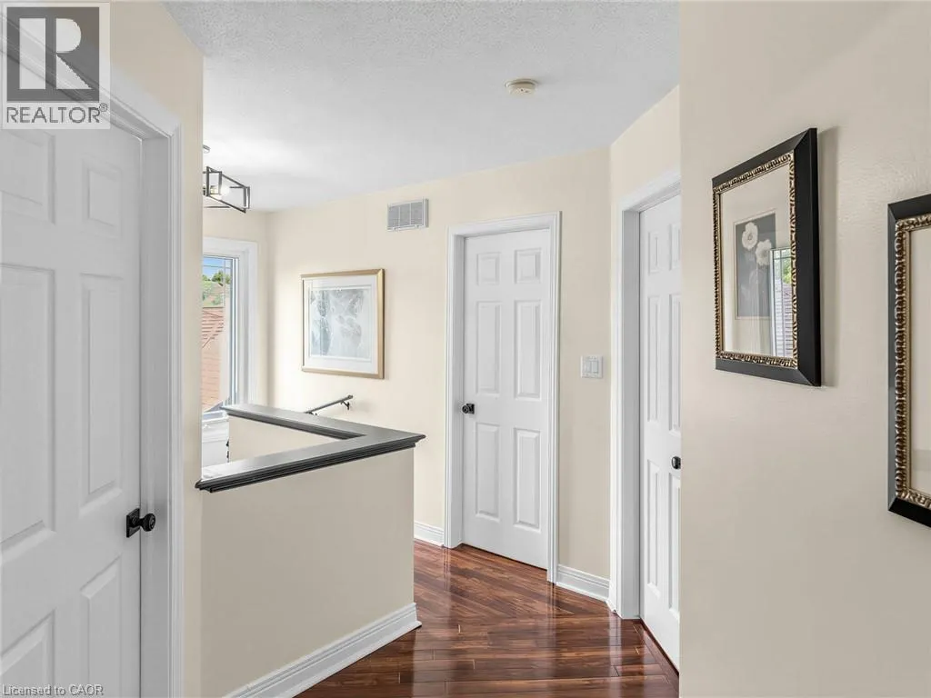 1259 NATHANIEL Crescent