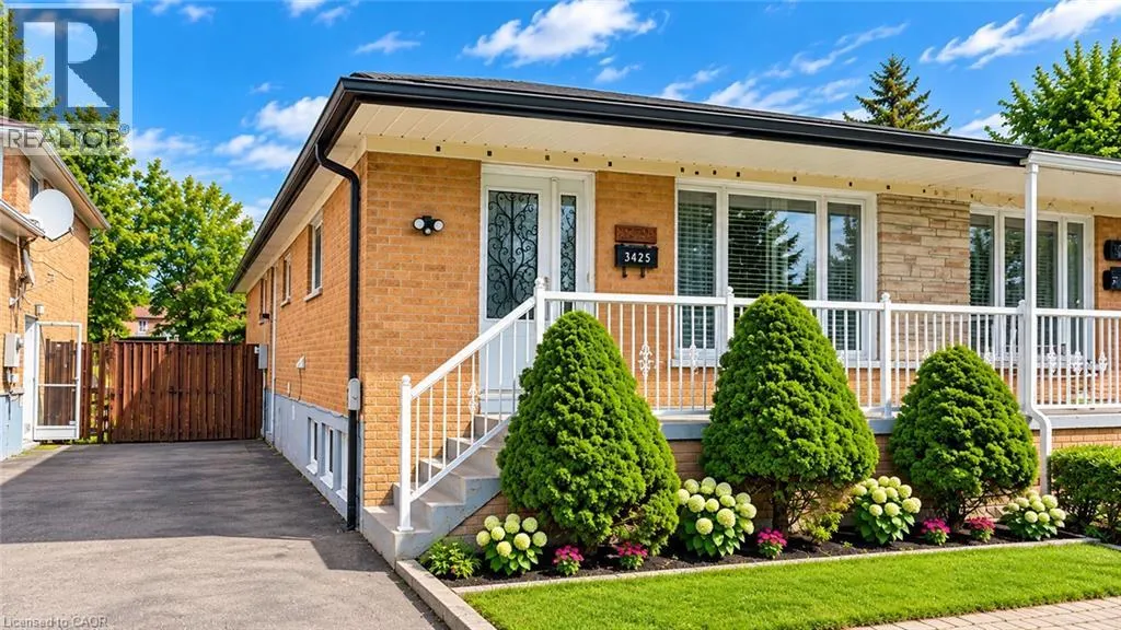3425 LADDIE Crescent Unit# Lower #Lower