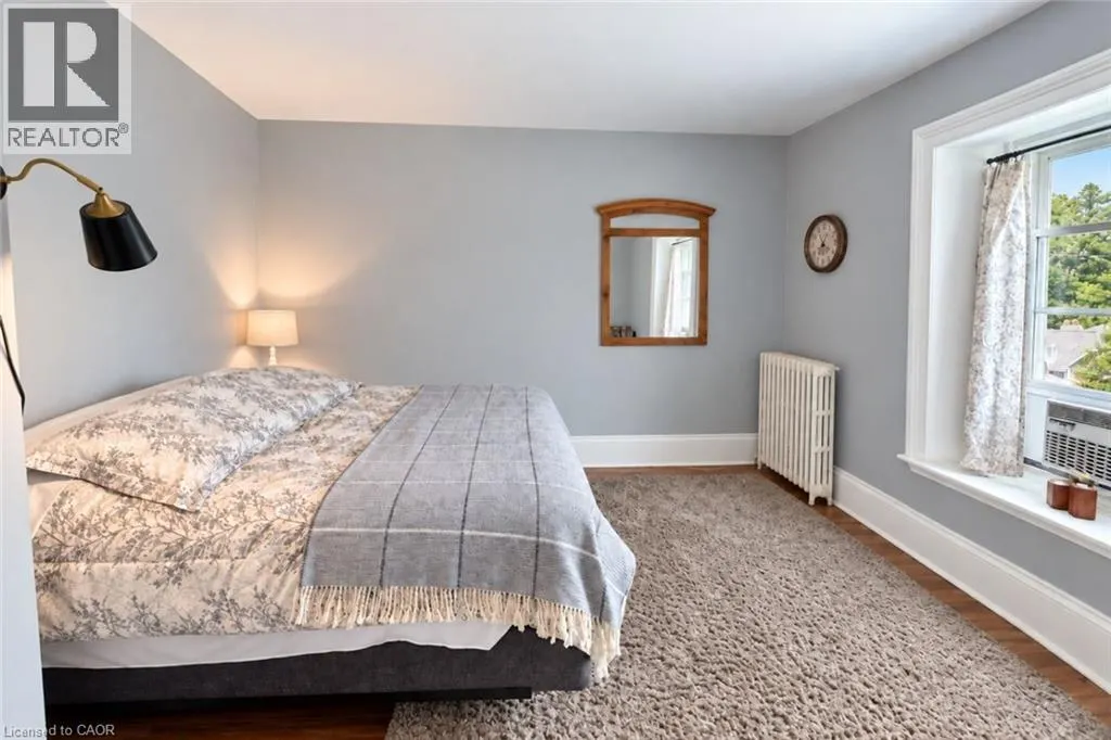 59 BRUCE Street Unit# Upper Apt #3