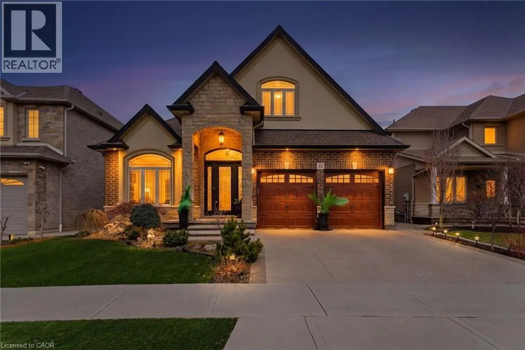 85 HILLCROFT Drive