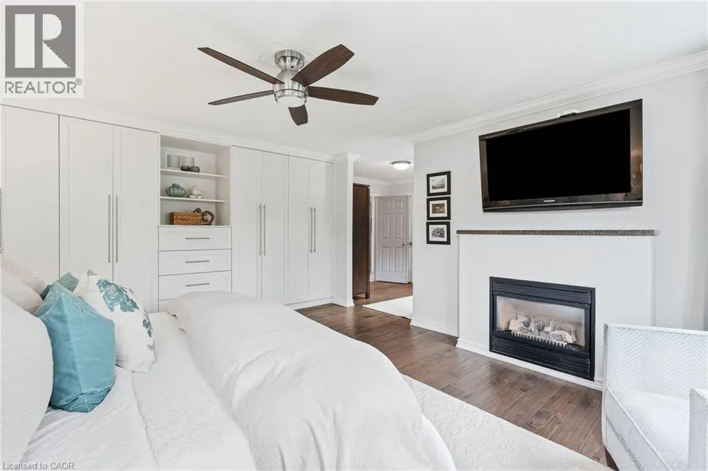2747 TEAK Crescent