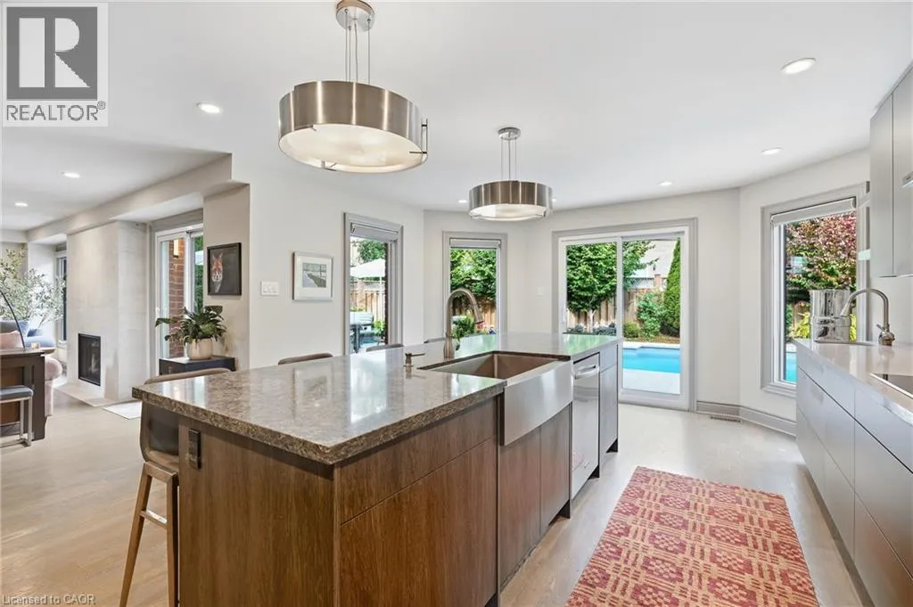 2747 TEAK Crescent