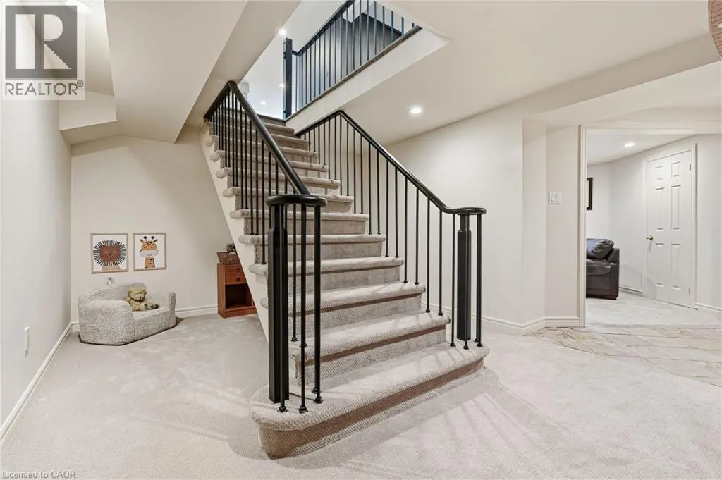 2747 TEAK Crescent
