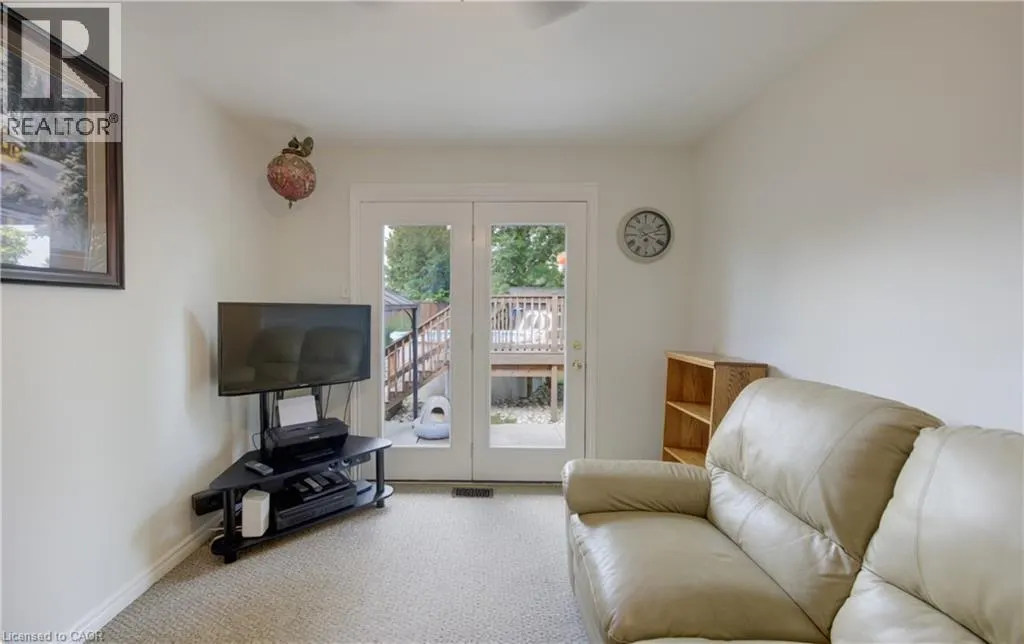144 HOLBORN Drive