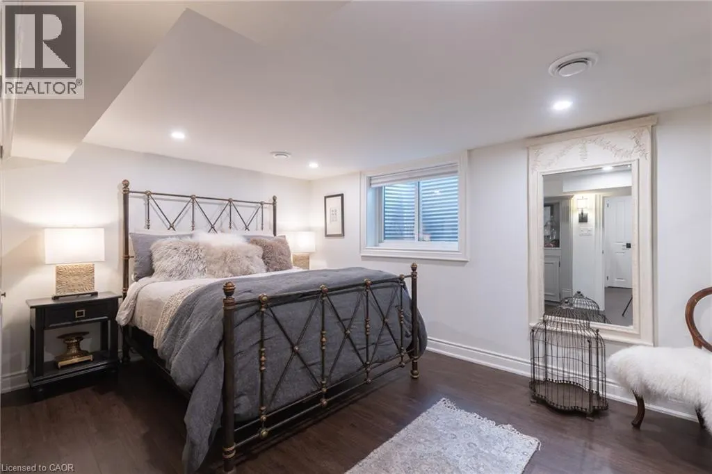 392 ASPEN FOREST Drive