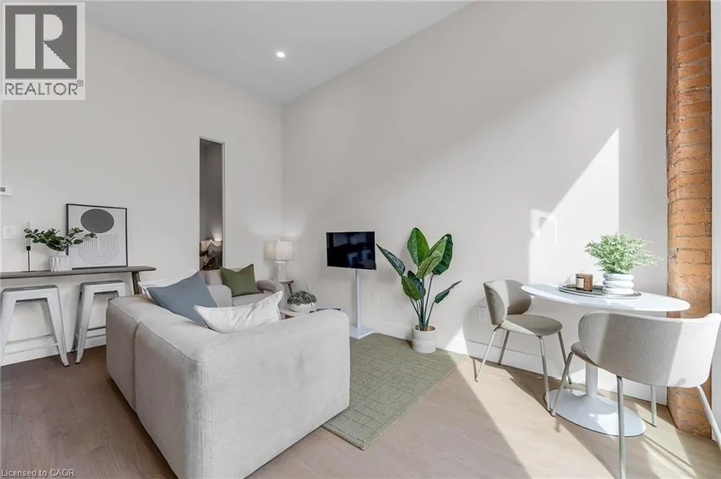 56 YORK Boulevard Unit# 304 #304