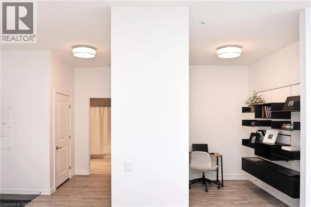181 KING Street S Unit# 607 #607