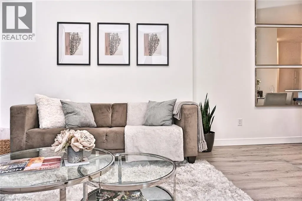 181 KING Street S Unit# 607 #607