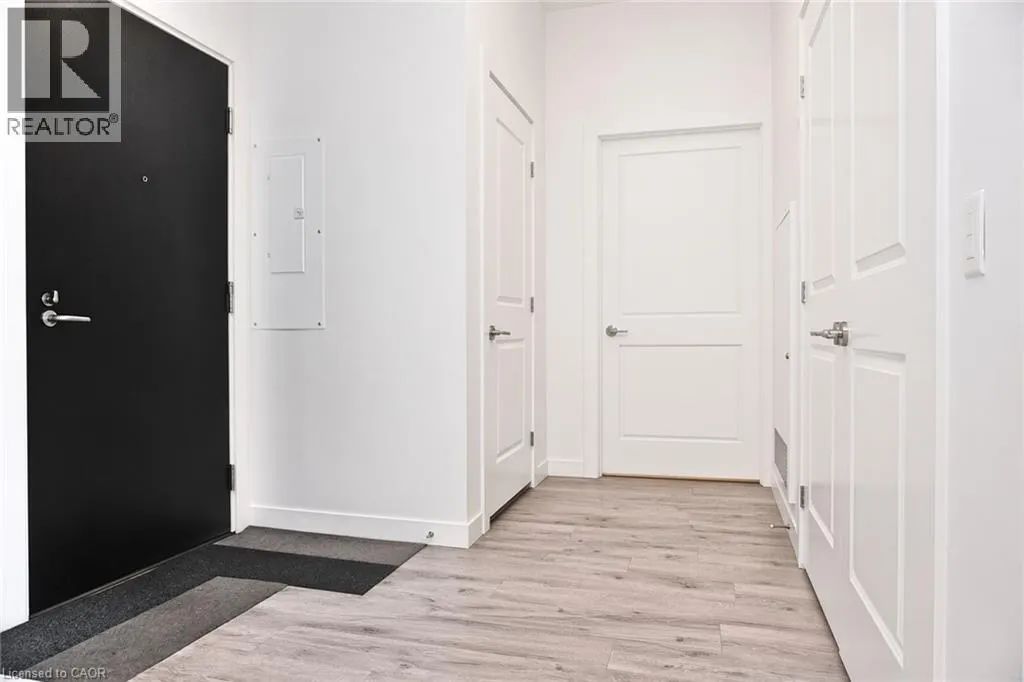 181 KING Street S Unit# 607 #607