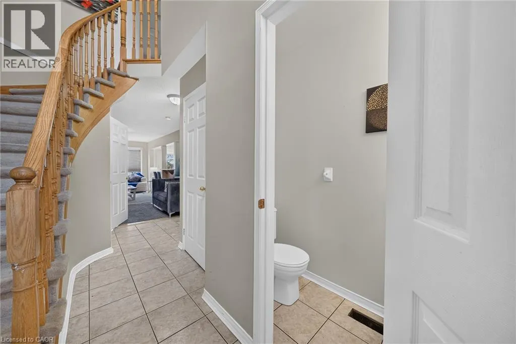 800 PARAMOUNT Drive Unit# 77 #77