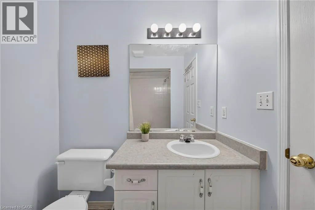 800 PARAMOUNT Drive Unit# 77 #77