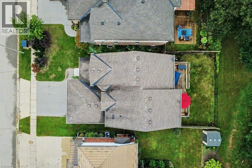 15 SIM Court