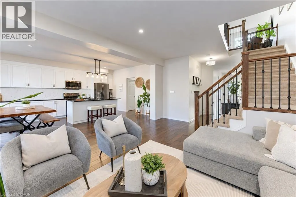 541 BRITTANIA Crescent