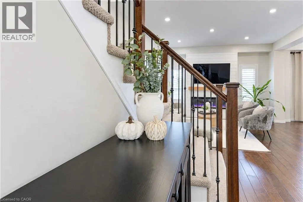 541 BRITTANIA Crescent