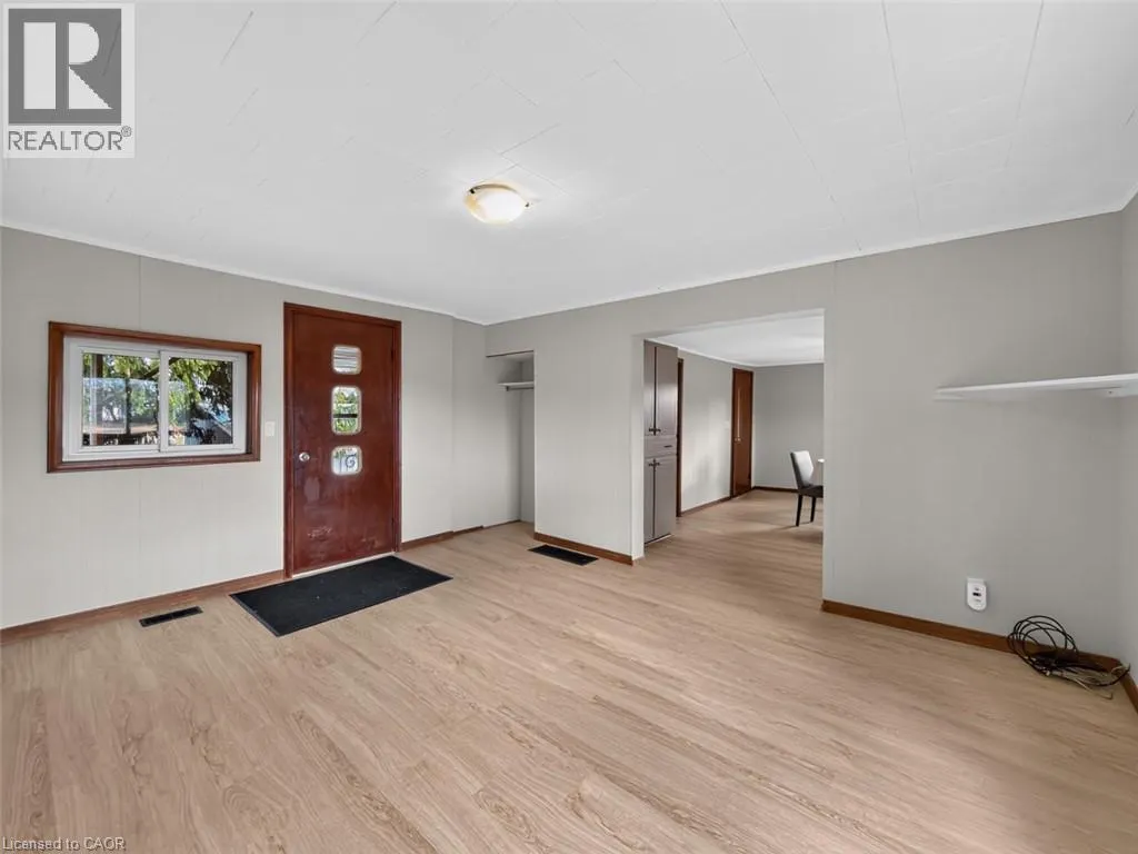 2644 COCKSHUTT Road