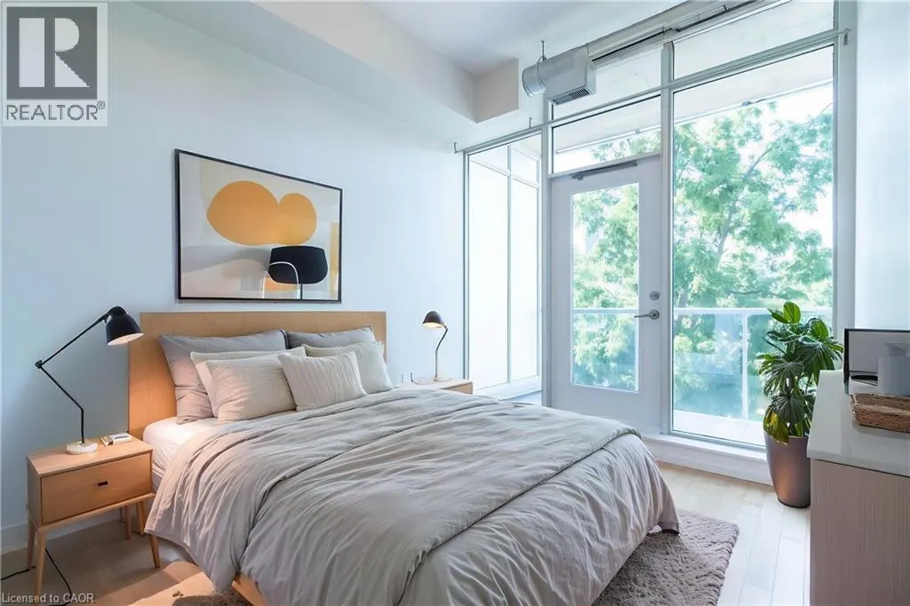 42 BRIDGEPORT Road E Unit# 301 #301