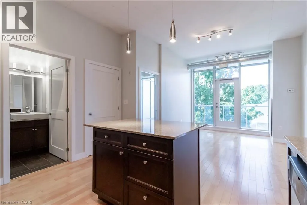 42 BRIDGEPORT Road E Unit# 301 #301