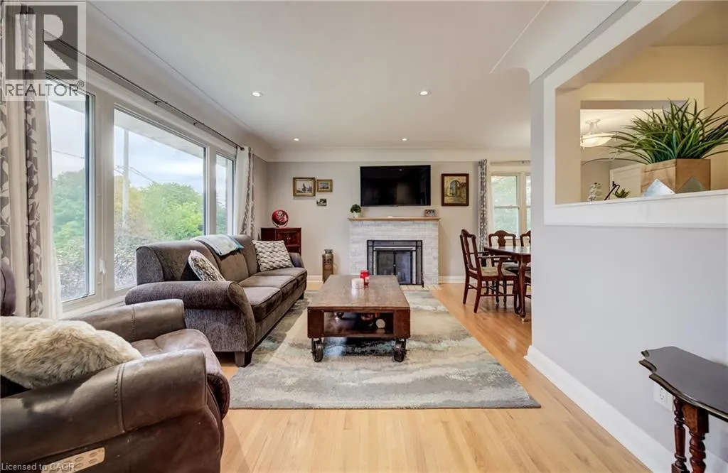 25 CULHAM Drive