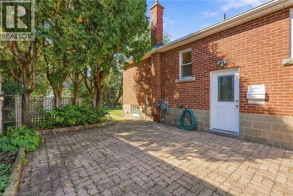 7 SHELDON Street