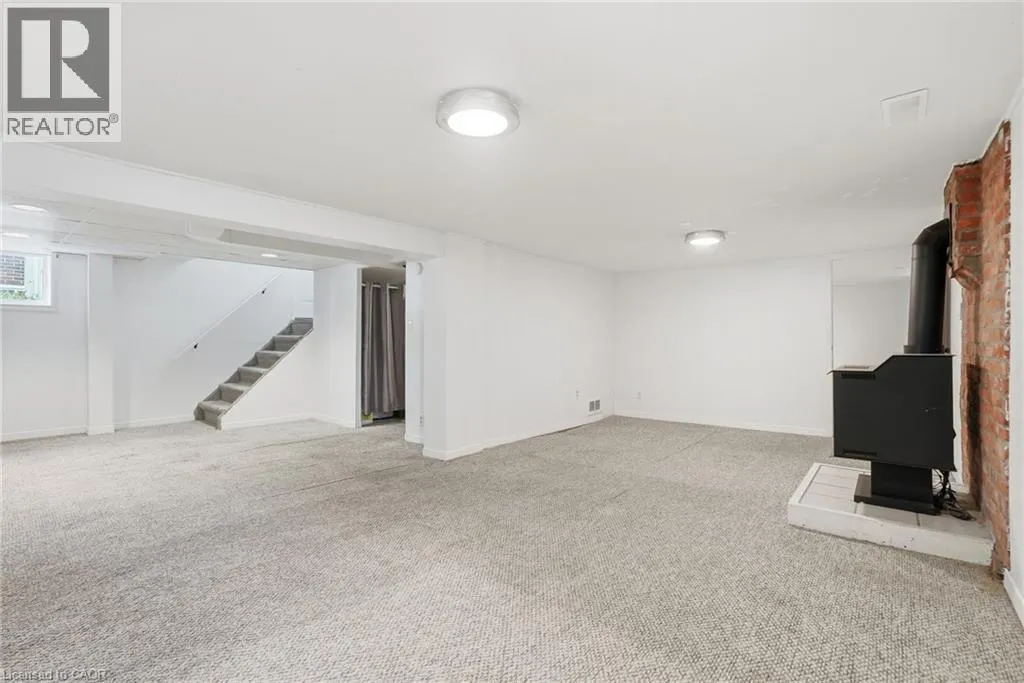 7 SHELDON Street
