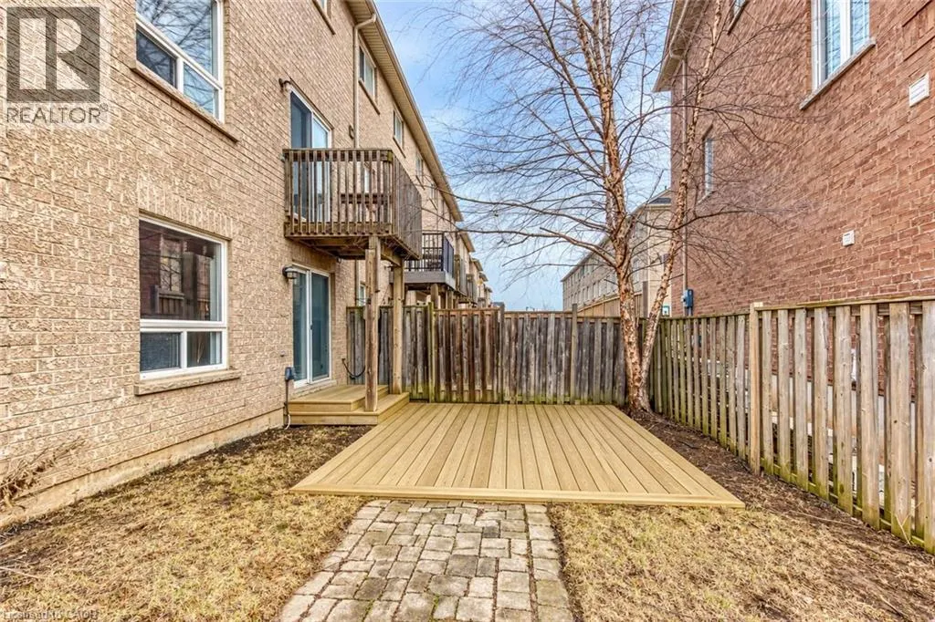 2280 BARONWOOD Drive Unit# 18 #18